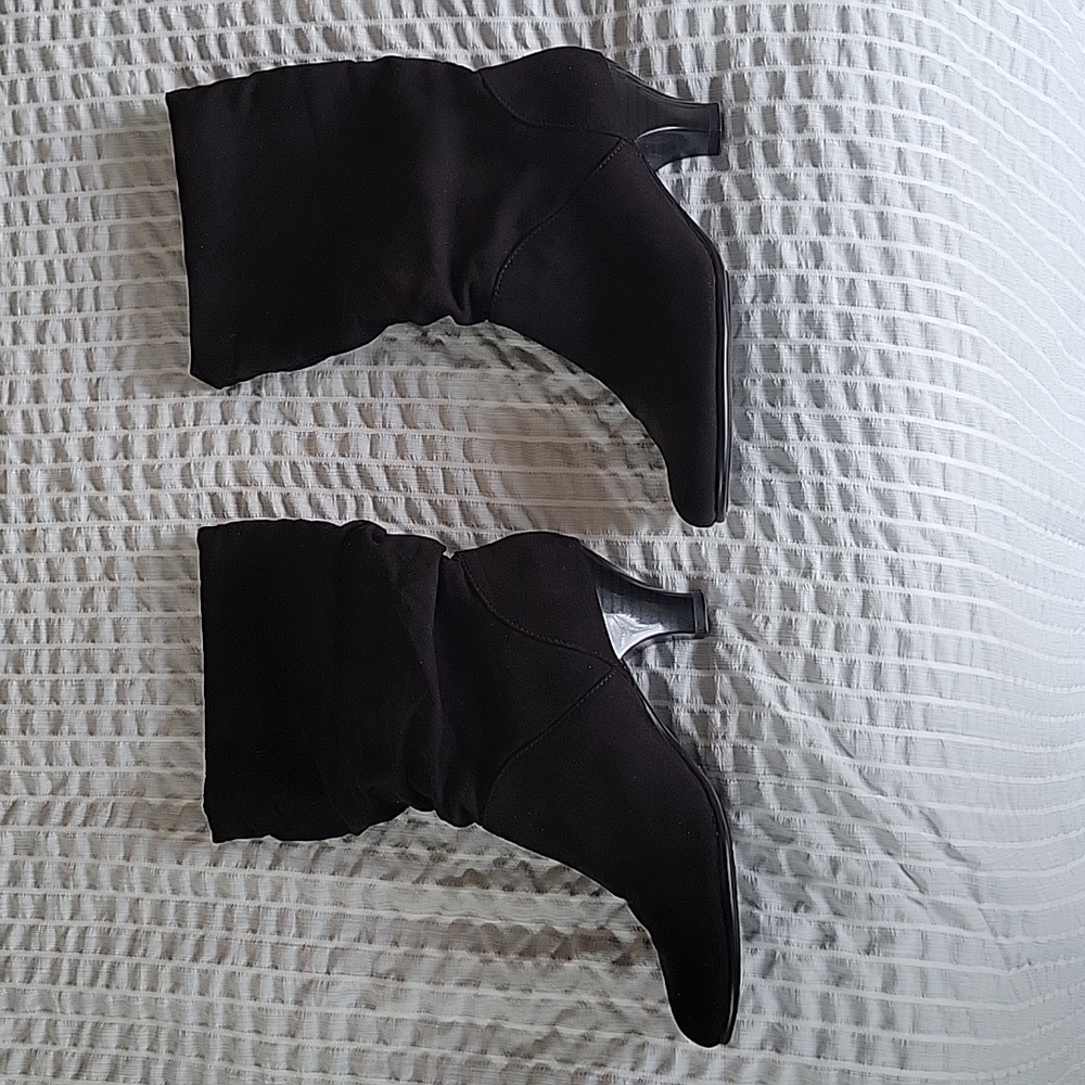 Aerosols Black WiseNShine Ruched Slouched Ankle Boots Faux Suede 7M